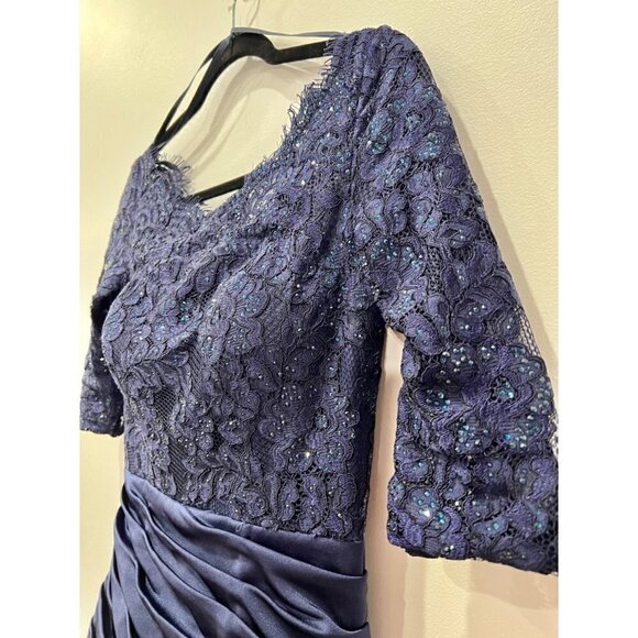 New LA FEMME Sparkle Lace Trumpet Gown Navy Size 4, Special Occasion MSRP $608 - Picture 9 of 12